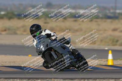 media/Sep-09-2023-SoCal Trackdays (Sat) [[6f49351c42]]/Turn 15 (745am)/